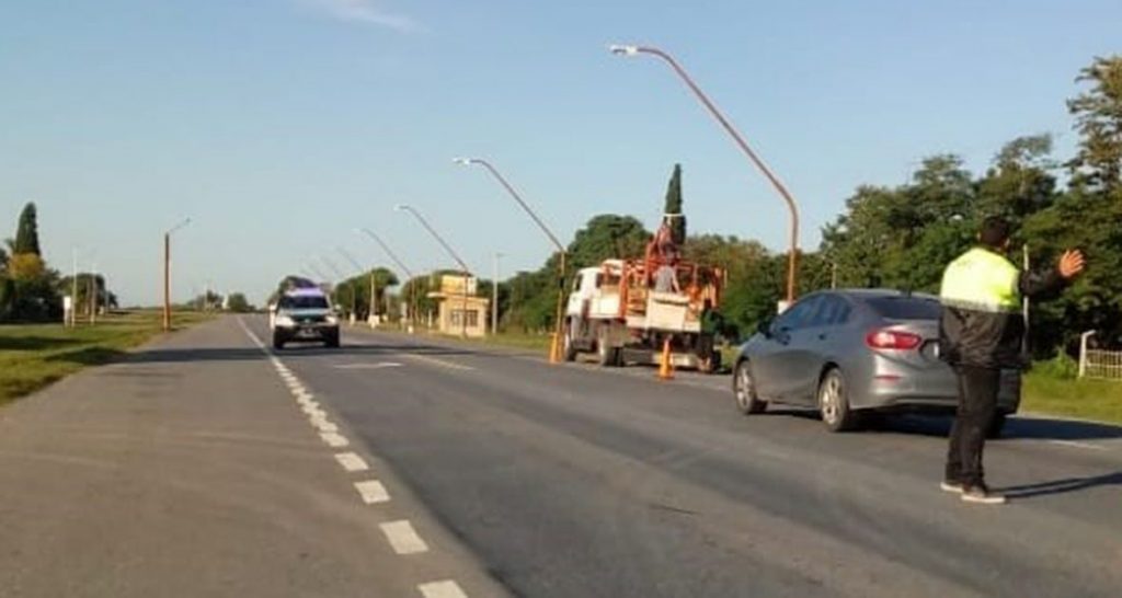 Colocaron nuevas luminarias en la Ruta Nacional 11 en el acceso a Ramayón
