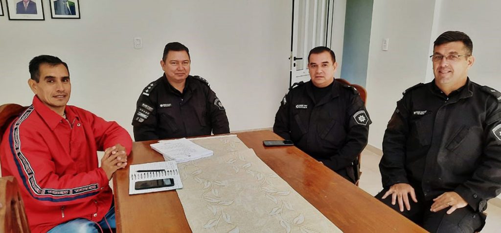 El presidente comunal de Ramayón se reunió con autoridades policiales para analizar el tema seguridad
