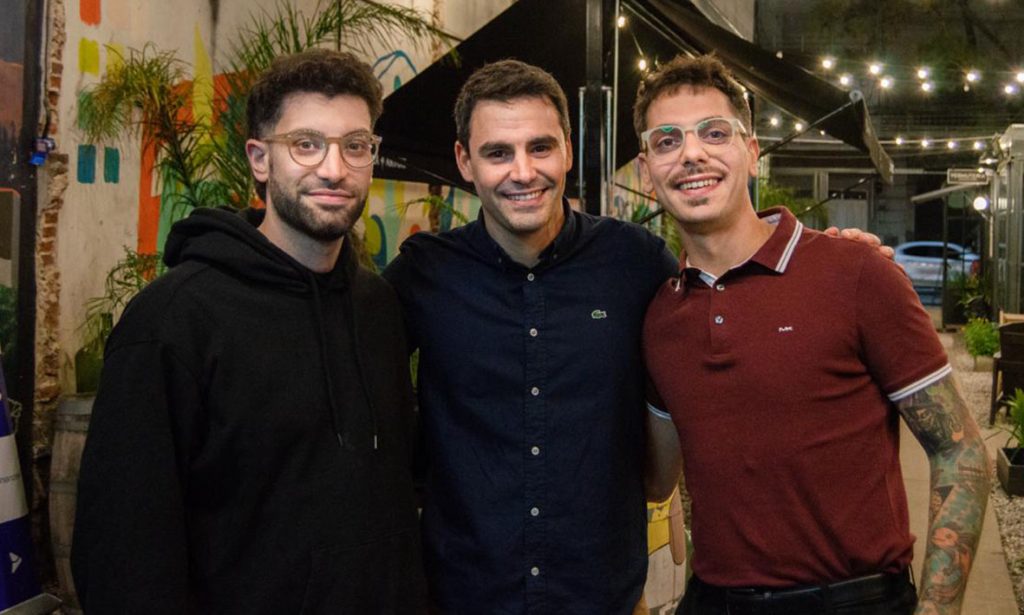 Una empresa tecnológica rosarina tuvo que cerrar abruptamente, pero renació en una software factory con IA que emplea a más de 60 personas