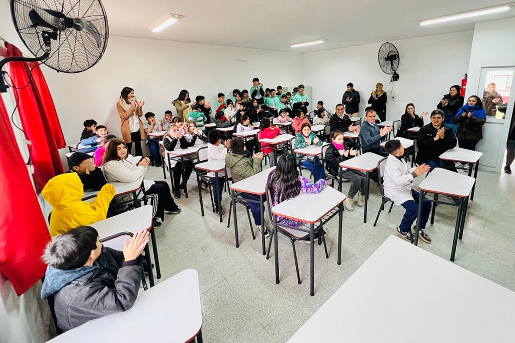 Fueron construidas tres nuevas aulas en Santa Rosa de Calchines