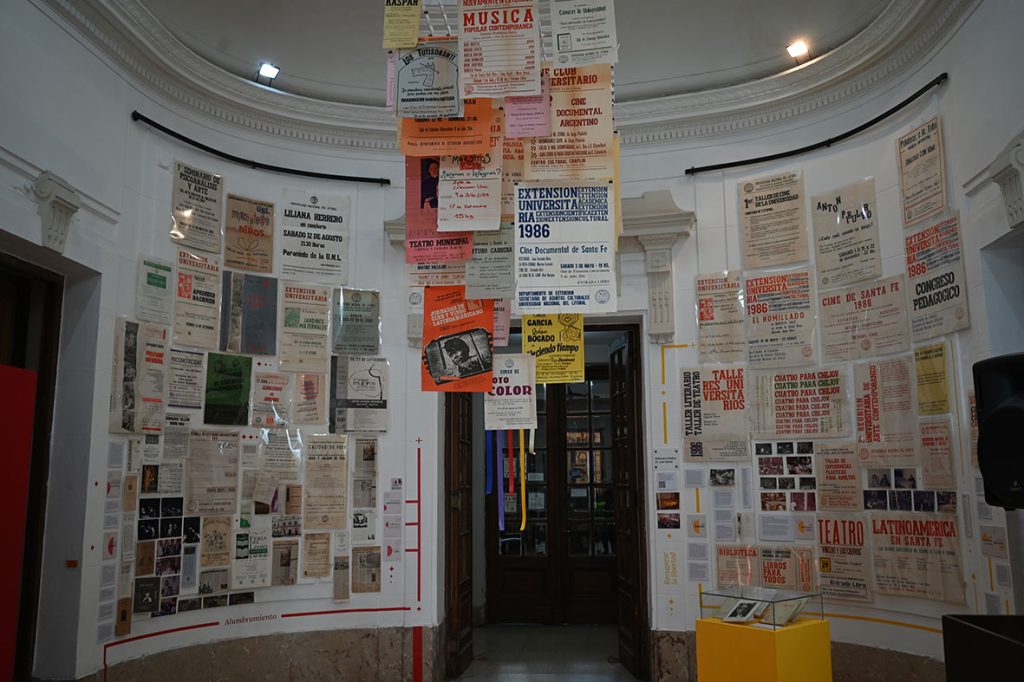 Democracia: en el Foro Cultural UNL se inauguró la exposición “+40… y las luces se encendieron”