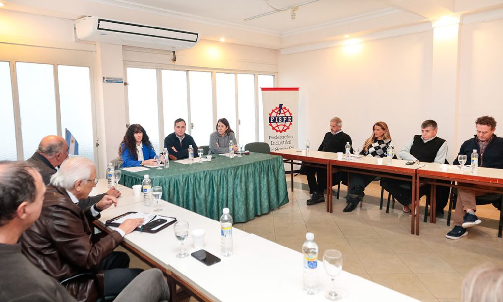 La UNL y la Unión Industrial de Santa Fe refuerzan su alianza estratégica para potenciar el entramado productivo regional