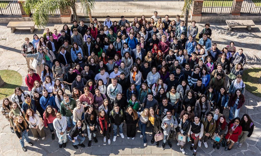 La Universidad Nacional del Litoral le dio la bienvenida a 100 intercambistas internacionales