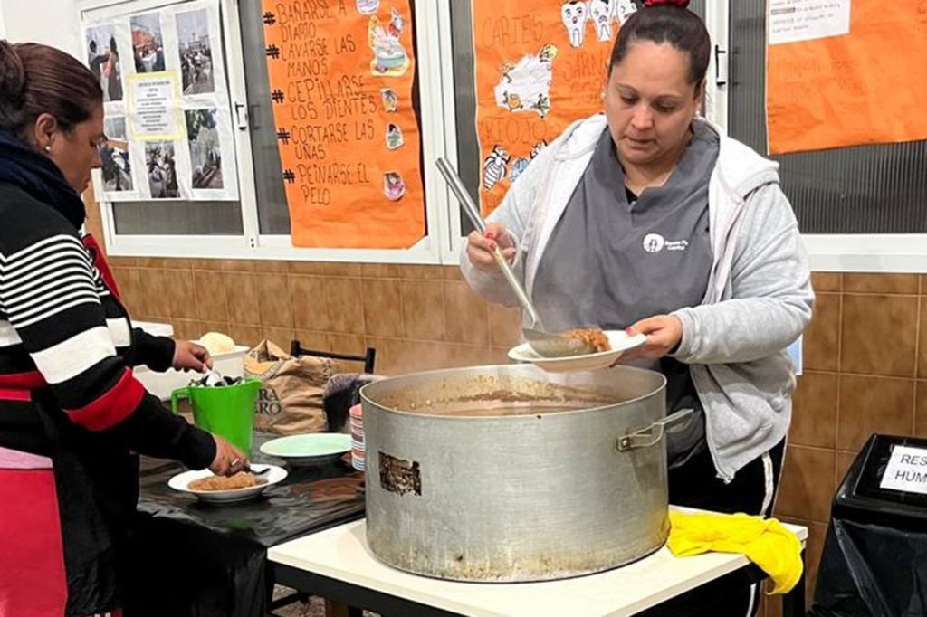 Alimentos Nutritivos de la Universidad Nacional del Litoral se distribuirán a personas en situación de calle