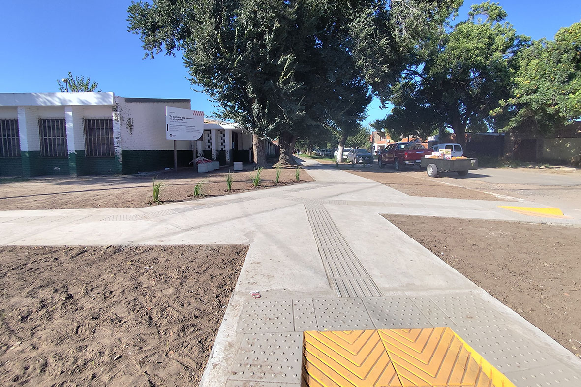La Municipalidad de Santa Fe ya invirtió más de $326 millones en veredas accesibles y seguras para las escuelas