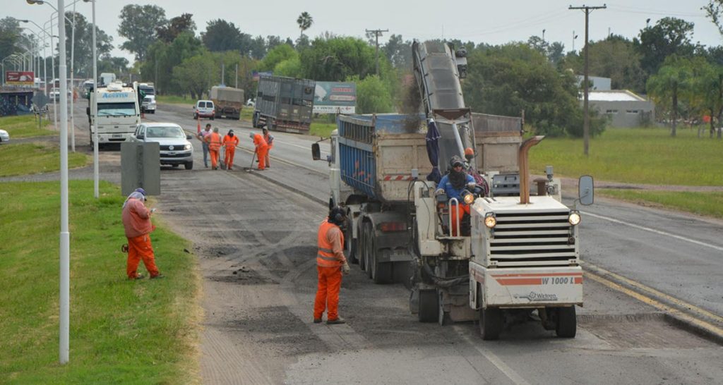 Vialidad Nacional licita obras de bacheo y repavimentación entre Gobernador Crespo y Avellaneda
