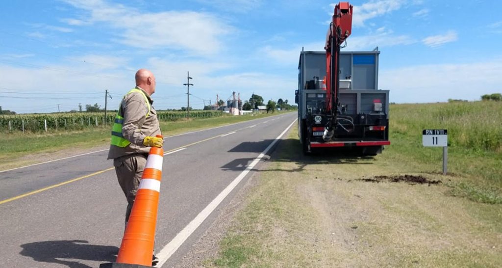 Vialidad Nacional colocó nueva numeración kilométrica de la ex ruta 11 en Recreo