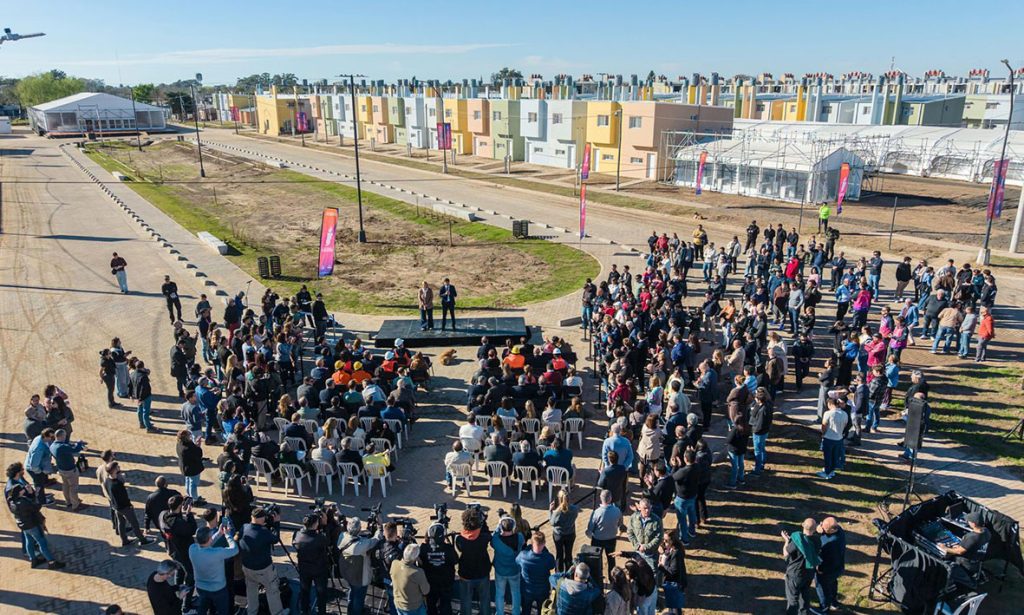 Se inauguró la Villa Suramericana que, luego de los Juegos, se transformará en 346 viviendas para familias santafesinas