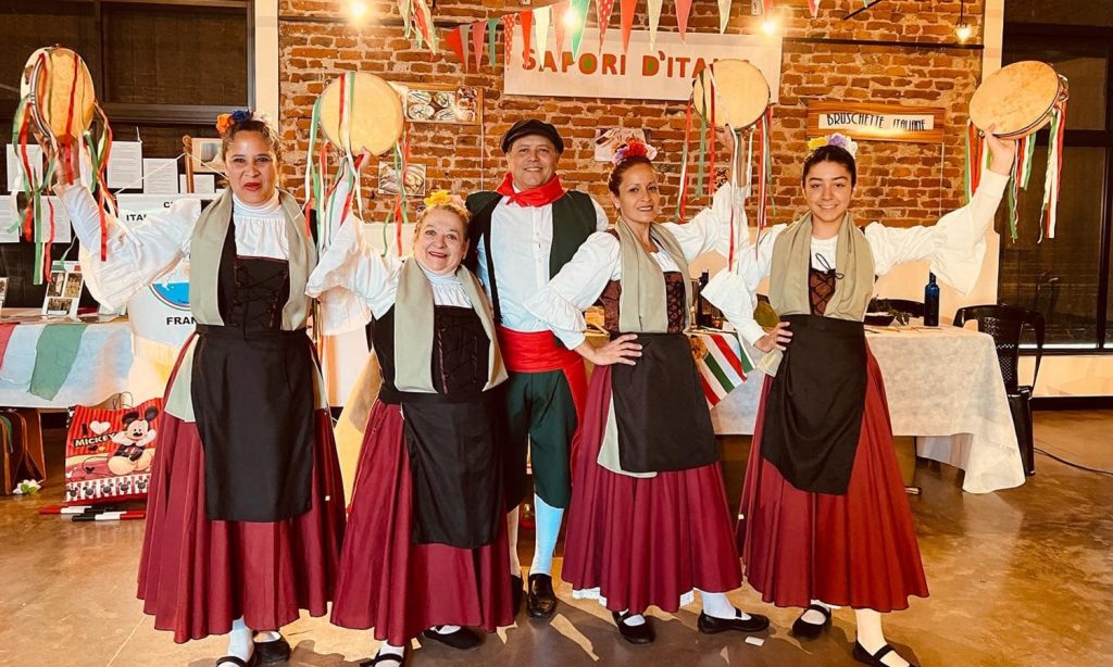 El Segundo Encuentro de Lengua y Cultura Italiana llenó de colores y tradiciones al pueblo de Franck