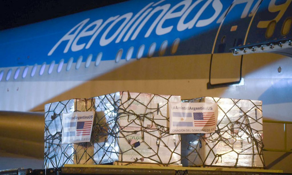 Argentina comienza la vacunación de los adolescentes de 12 a 17 años con condiciones priorizadas